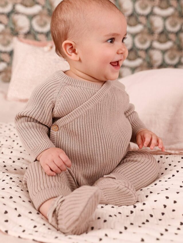 patron brassière bébé-image-de-couverture